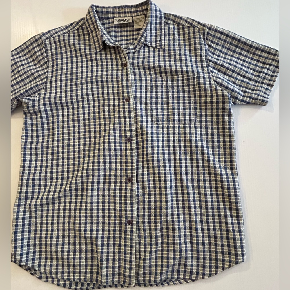 Women’s XL Cotton Button front Short Sleeve Shirt
